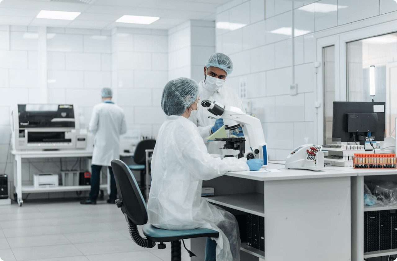 medical practitioner inside of a lab